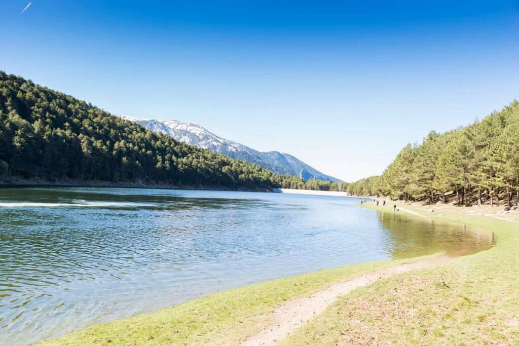 Lago Engolasters Andorra Turismo Pirineos